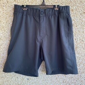 Columbia Men’s Freezer Coil shorts Size 34